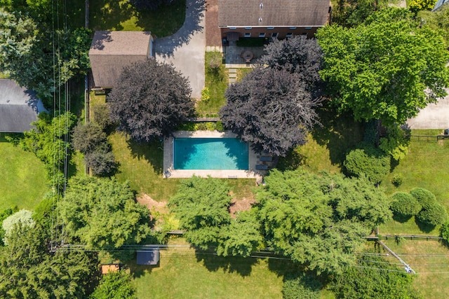 321 S Turner St, Midway, KY 40347 - view from above of property with a pool area