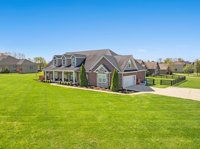 111 Colonial Dr, Versailles, KY 40383 - view of front of property featuring driveway and a porch