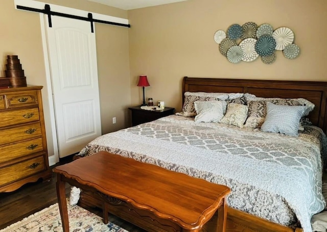 218 Foster Ln, Stanford, KY 40484 - bedroom featuring a barn door
