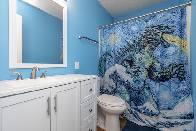 129 Plantation Dr, Lawrenceburg, KY 40342 - full bath featuring vanity, curtained shower, and a textured ceiling