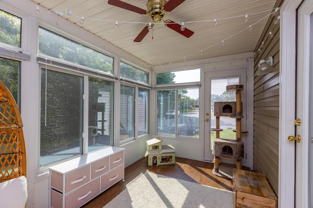129 Plantation Dr, Lawrenceburg, KY 40342 - sunroom with a ceiling fan