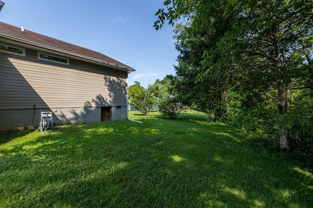 129 Plantation Dr, Lawrenceburg, KY 40342 - view of green lawn