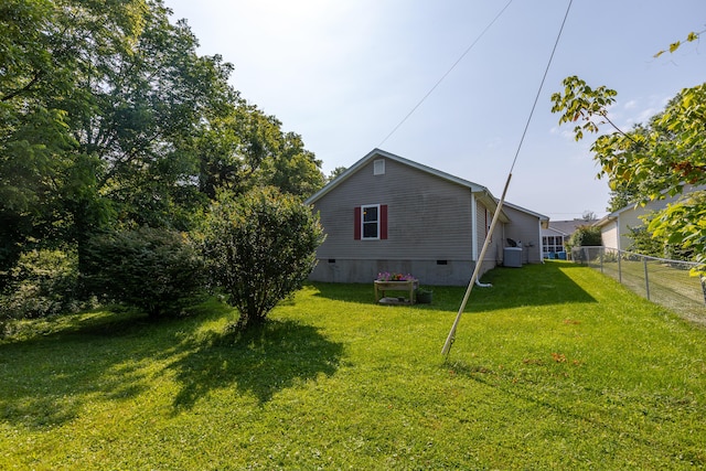 129 Plantation Dr, Lawrenceburg, KY 40342 - rear view of house featuring crawl space