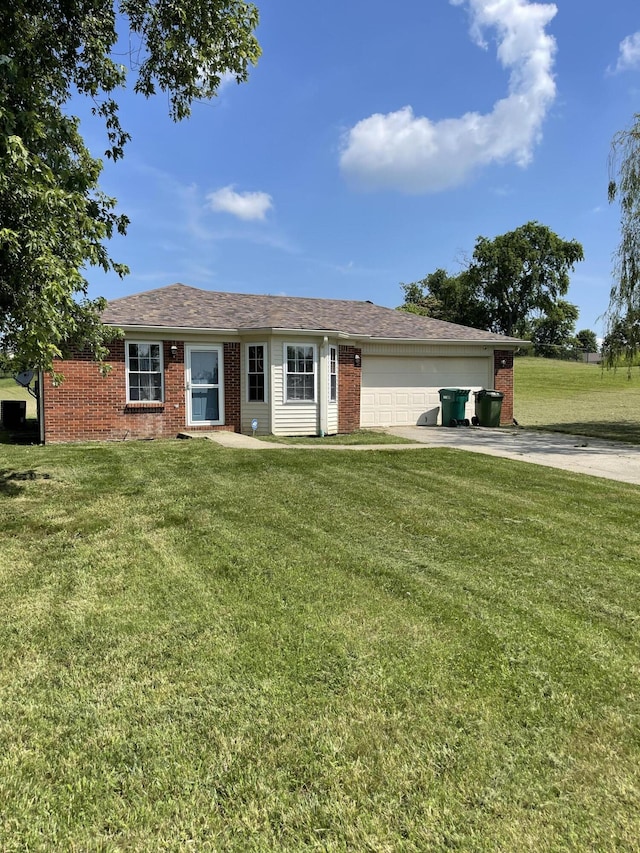 3004 Bell Ct, Richmond, KY 40475 - single story home featuring driveway, a front yard, brick siding, and an attached garage