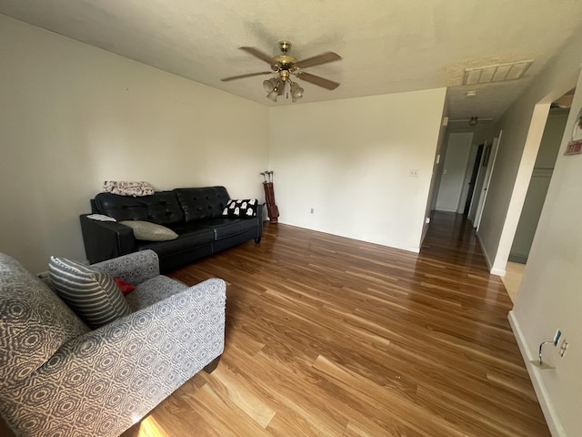 3004 Bell Ct, Richmond, KY 40475 - living room with wood finished floors and ceiling fan