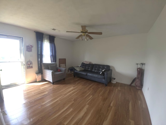3004 Bell Ct, Richmond, KY 40475 - unfurnished living room featuring wood finished floors and a ceiling fan