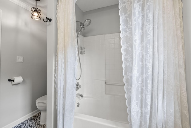 1020 Cornish Ln, Lawrenceburg, KY 40342 - bathroom featuring shower / tub combo with curtain and toilet