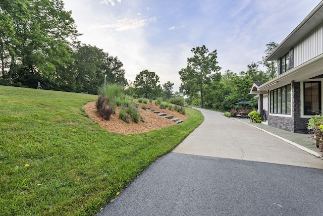 1020 Cornish Ln, Lawrenceburg, KY 40342 - view of grassy yard with view of scattered trees