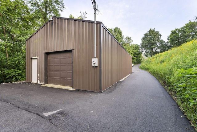 1020 Cornish Ln, Lawrenceburg, KY 40342 - view of detached garage