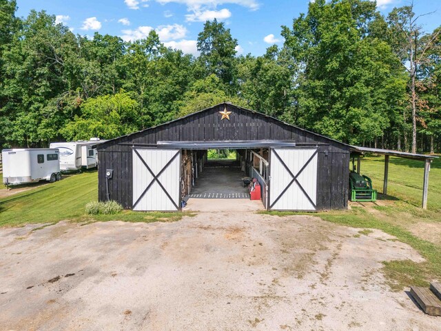 1100 Doublegate Rd, Jeffersonville, KY 40337 - view of barn featuring an exterior structure and a lawn