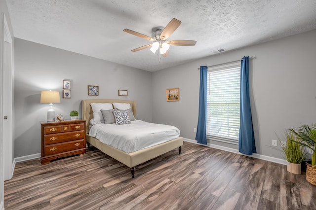 1701 Keating Dr, Louisville, KY 40245 - bedroom with wood finished floors, a textured ceiling, and ceiling fan