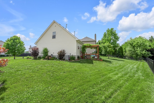 1701 Keating Dr, Louisville, KY 40245 - view of side of property featuring a wooden deck
