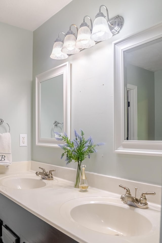 261 Applegrove Dr, Nicholasville, KY 40356 - full bathroom featuring double vanity