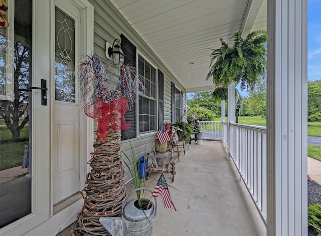 109 Edwards Ct, Lancaster, KY 40444 - view of covered porch
