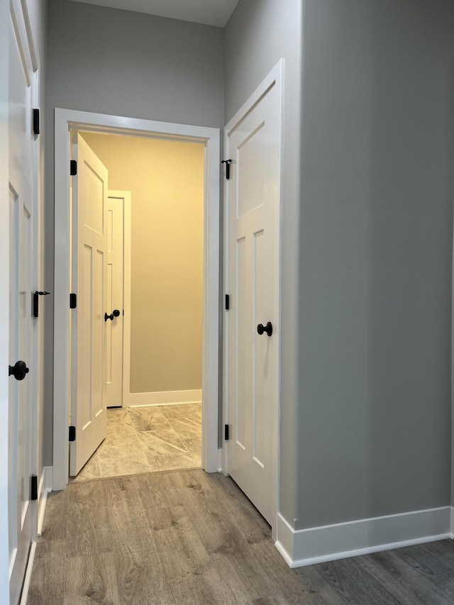 108 Aetna, Georgetown, KY 40324 - corridor featuring wood finished floors and baseboards
