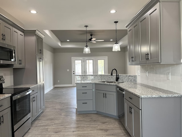 108 Aetna, Georgetown, KY 40324 - kitchen with appliances with stainless steel finishes, gray cabinets, ceiling fan, and recessed lighting