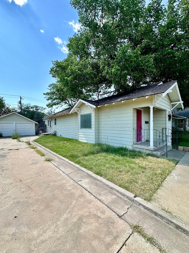 216 S Barkley St, Spearman, TX 79081 - photo 3