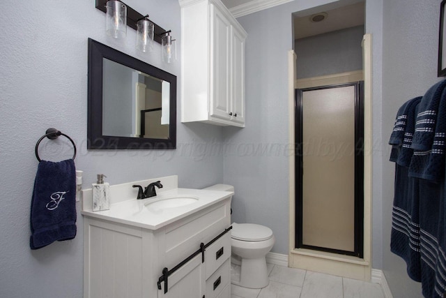 6106 Purple Sage Cir, Amarillo, TX 79124 - full bath featuring a shower stall, vanity, toilet, and baseboards