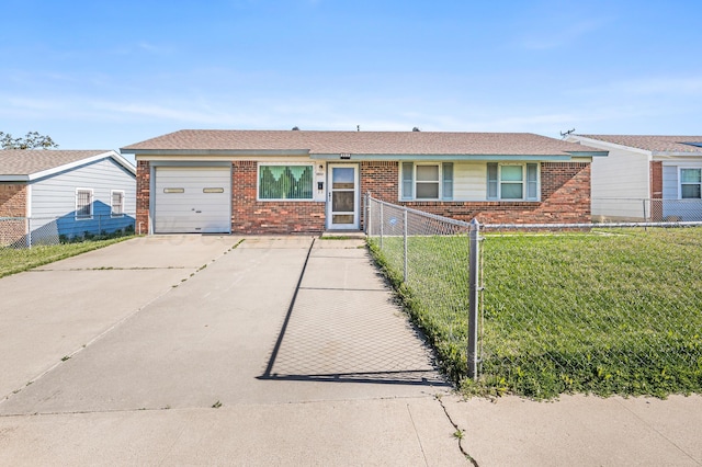 ranch-style house featuring fence, brick siding, a garage, a front yard, and driveway