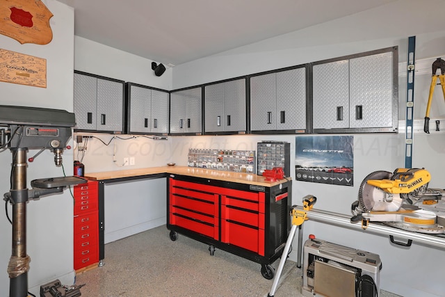 6817 Baccus Dr, Amarillo, TX 79124 - kitchen with dark speckled floor, tasteful backsplash, and light countertops