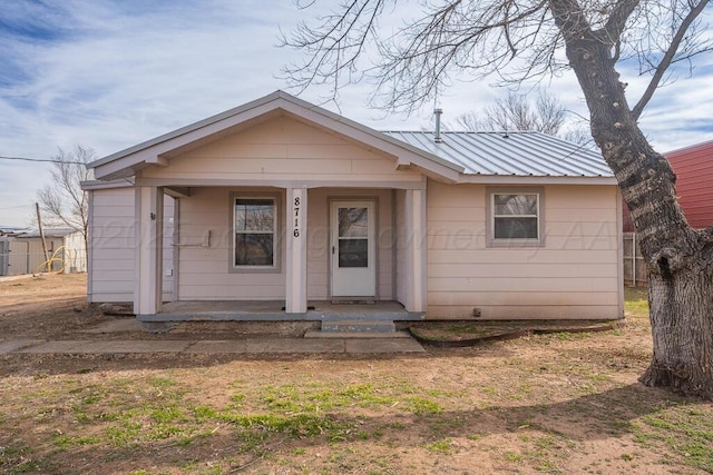 bungalow-style house featuring a porch