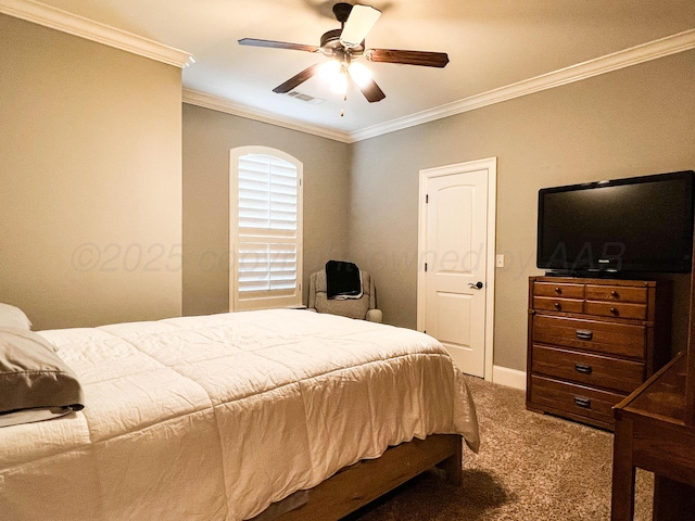 7507 Continental Pkwy, Amarillo, TX 79119 - bedroom with carpet, ornamental molding, and ceiling fan