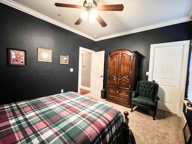 7507 Continental Pkwy, Amarillo, TX 79119 - carpeted bedroom with crown molding and ceiling fan