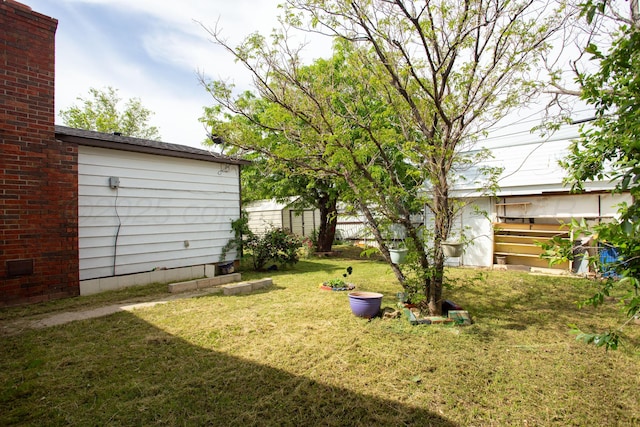 3115 Palm St, Amarillo, TX 79107 - view of grassy yard