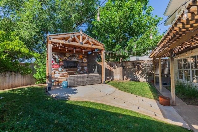 2314 Atkinsen St, Amarillo, TX 79106 - fenced backyard featuring a patio area