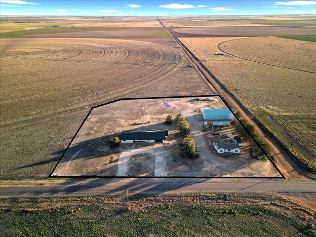 drone / aerial view with a rural view