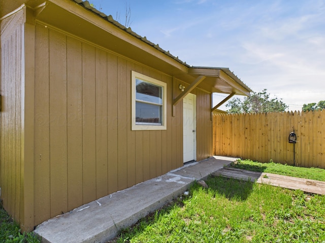 803 R Ave, Sunray, TX 79086 - doorway to property