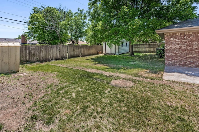 6011 Palmetto Trl, Amarillo, TX 79106 - view of yard