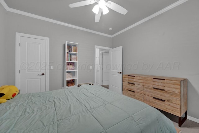 6007 Riley Elizabeth Dr, Amarillo, TX 79119 - bedroom featuring crown molding, a ceiling fan, and baseboards