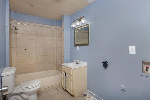 507 N Taylor St, Amarillo, TX 79107 - bathroom with tile patterned floors, vanity, and bathtub / shower combination
