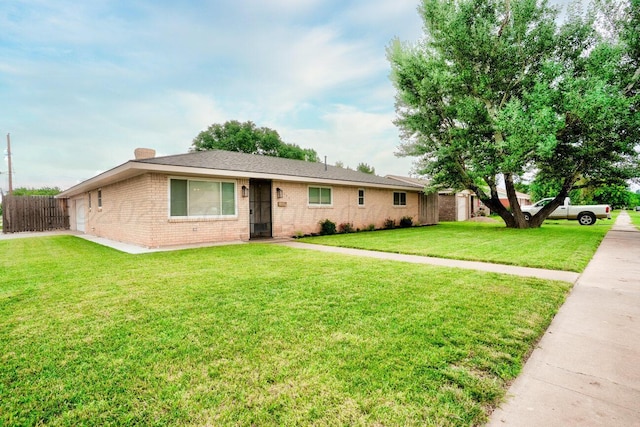 1301 Clyde St, Amarillo, TX 79106 - ranch-style house featuring brick siding