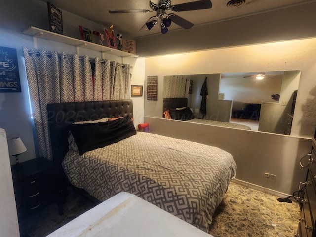 2706 Magnolia St, Amarillo, TX 79107 - bedroom featuring ceiling fan