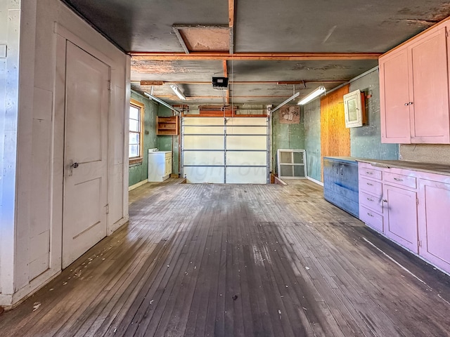 garage with washer / dryer