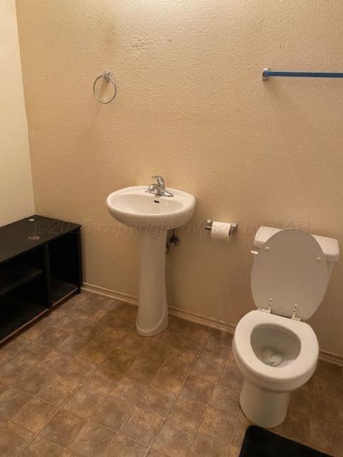 710 Bradford St, Memphis, TX 79245 - photo 15