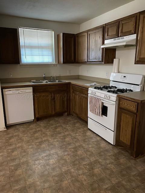 710 Bradford St, Memphis, TX 79245 - photo 4