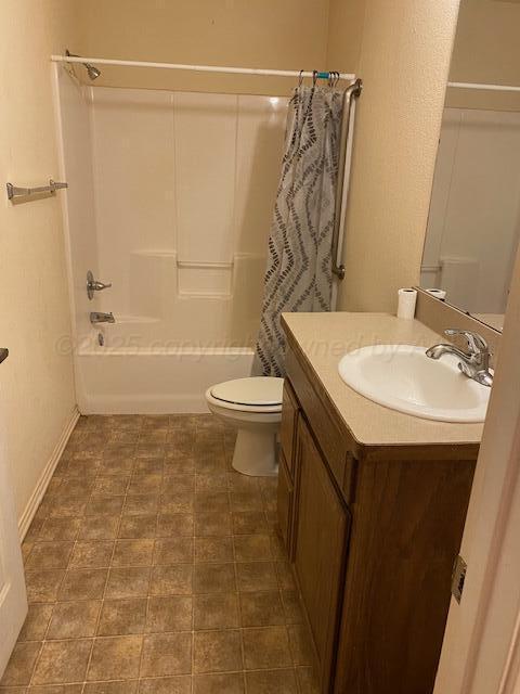 710 Bradford St, Memphis, TX 79245 - photo 10