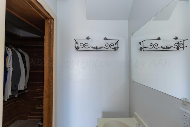 505 N Grace St, Stratford, TX 79084 - view of bathroom