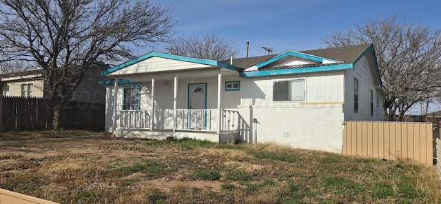 bungalow featuring a porch