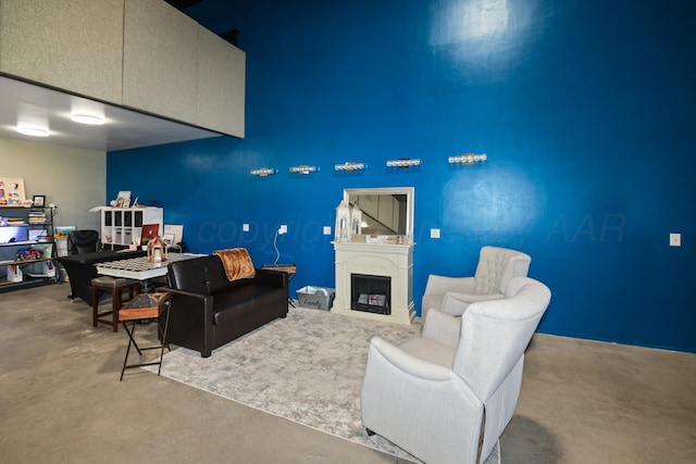 18150 19th St, Amarillo, TX 79124 - living room with concrete floors and a fireplace