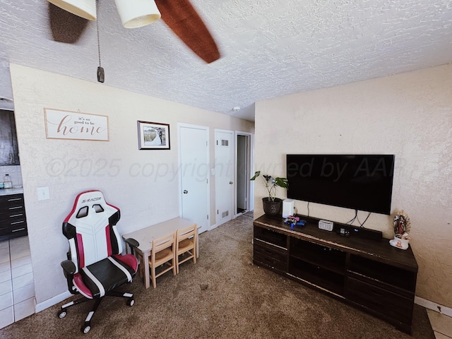 2005 Drake Dr, Perryton, TX 79070 - photo 3