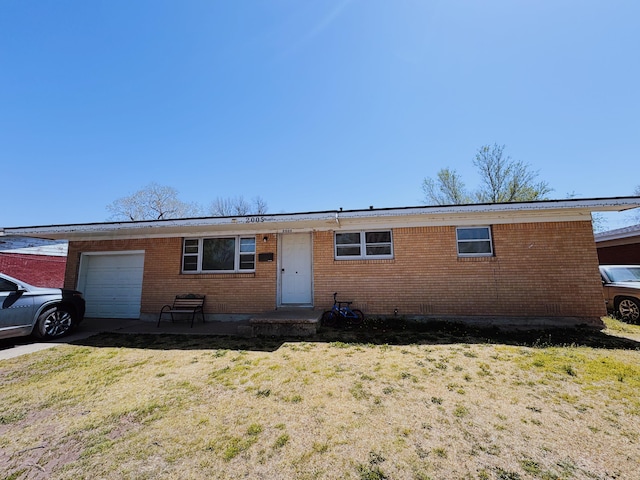 2005 Drake Dr, Perryton, TX 79070 - photo 1