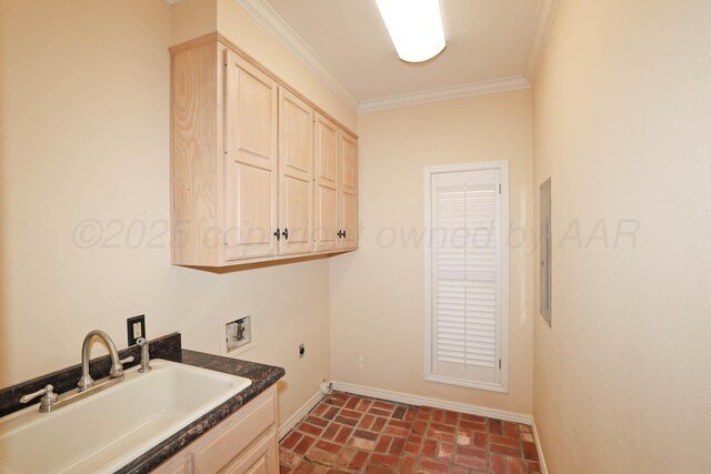 18 Didrickson Ln, Amarillo, TX 79124 - washroom featuring brick flooring, washer hookup, cabinet space, electric dryer hookup, and ornamental molding