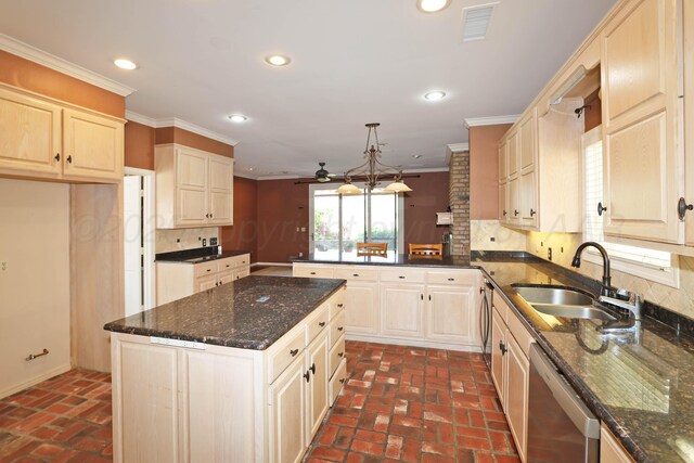 18 Didrickson Ln, Amarillo, TX 79124 - kitchen featuring dishwasher, recessed lighting, brick flooring, ornamental molding, and a peninsula