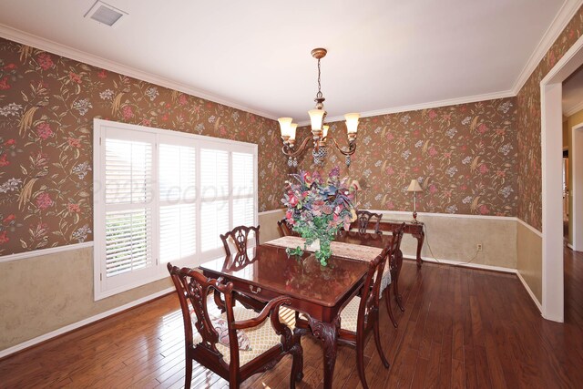 18 Didrickson Ln, Amarillo, TX 79124 - dining room with a chandelier, hardwood / wood-style floors, wainscoting, wallpapered walls, and ornamental molding