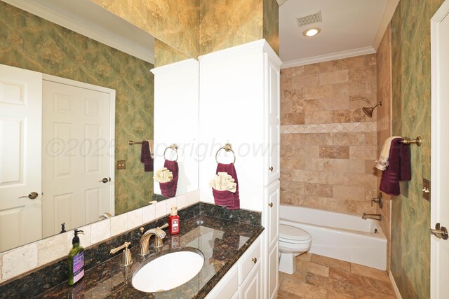 18 Didrickson Ln, Amarillo, TX 79124 - full bath with vanity, stone finish flooring, washtub / shower combination, ornamental molding, and recessed lighting