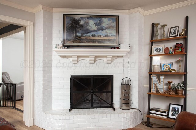 6010 Calumet Rd, Amarillo, TX 79106 - detailed view of wood finished floors, a fireplace, and ornamental molding